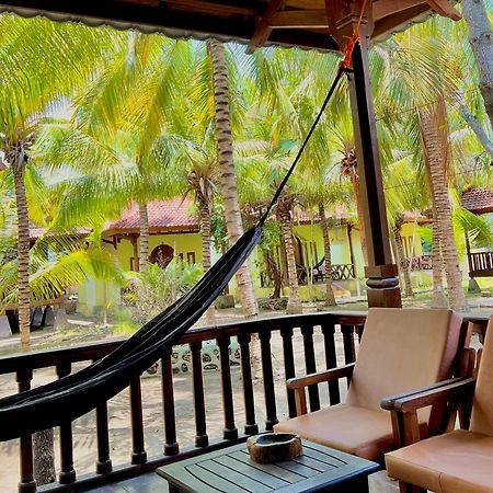 Bronze Bungalows Ilhas Gili Exterior foto